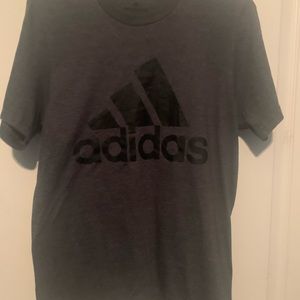 Adidas T-Shirt